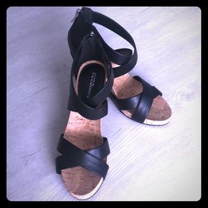 BCBGeneration platform sandal with cork trim